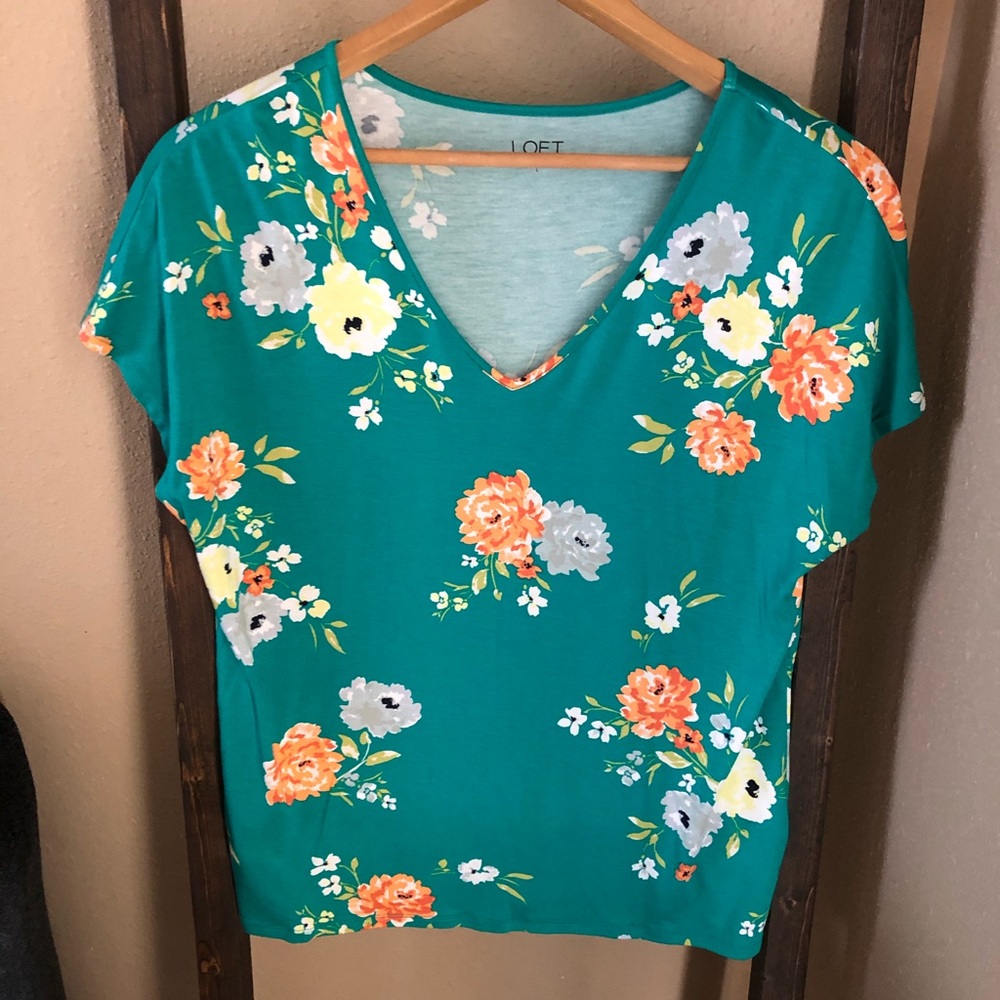 Loft tee. Size large.